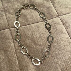 SILVER Ovals Chunky Style Toggle Necklace